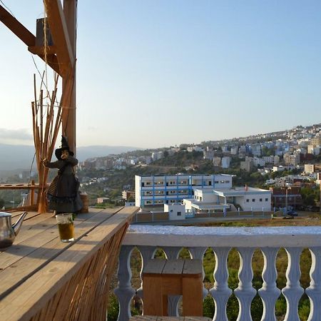 Alibaba Apartment Hostel Bamboo Rooftop Room Chefchaouen Extérieur photo